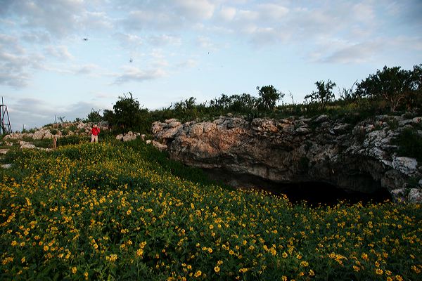 frio_cave02.jpg