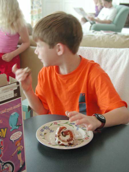 06eatingcinnamonrolls