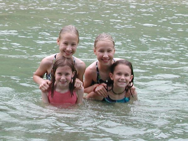 girlsinriver_close